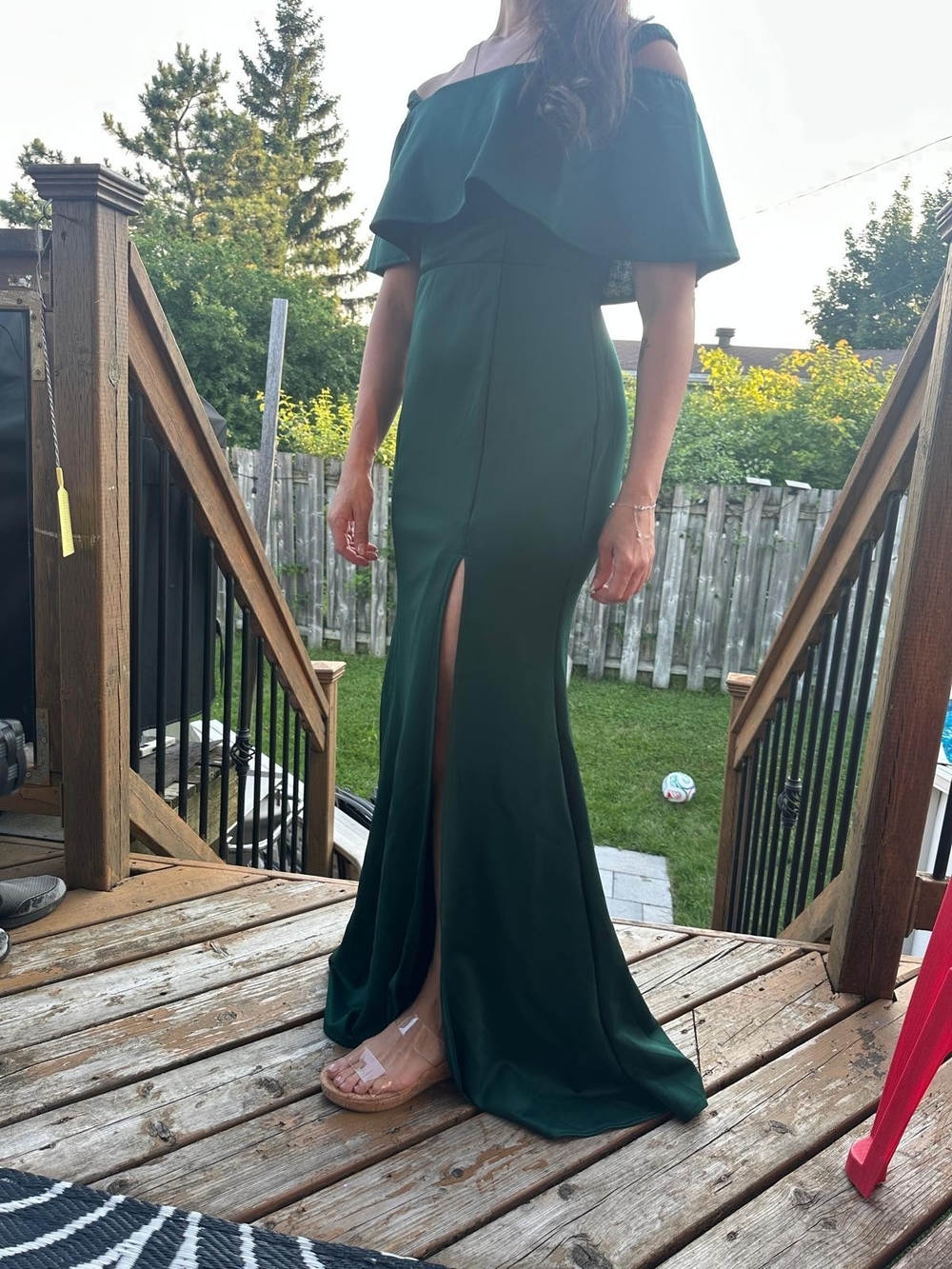 Emerald Green Evening Gown with Ruffle Bodice